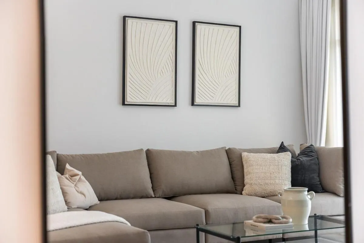 Warm And Earthy 1-Bedroom Apartment Perfect For Family In Madinat Jumeirah Living! Dubai